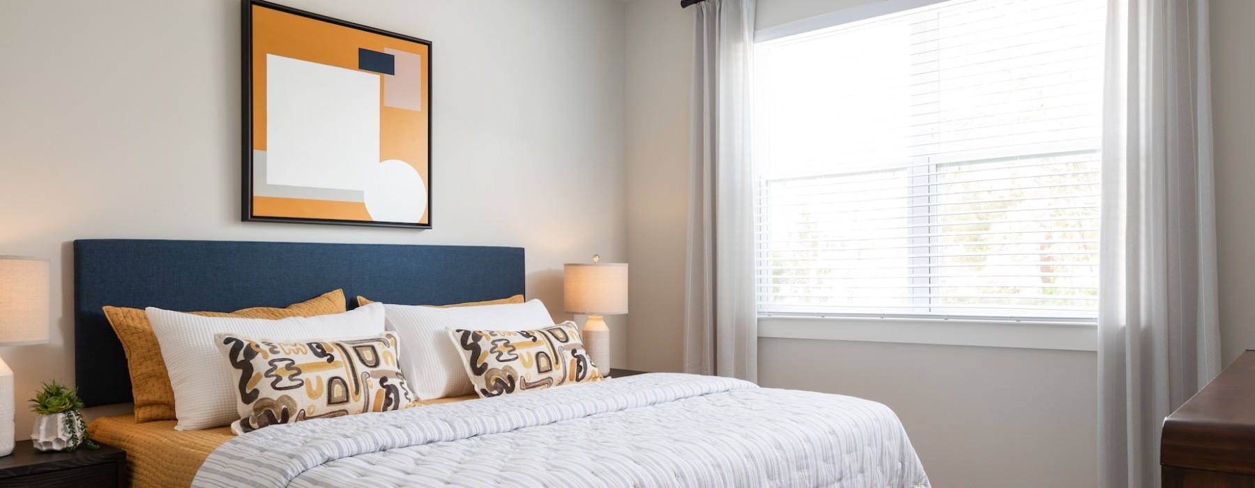 bedroom at broadstone baybrook apartments in webster